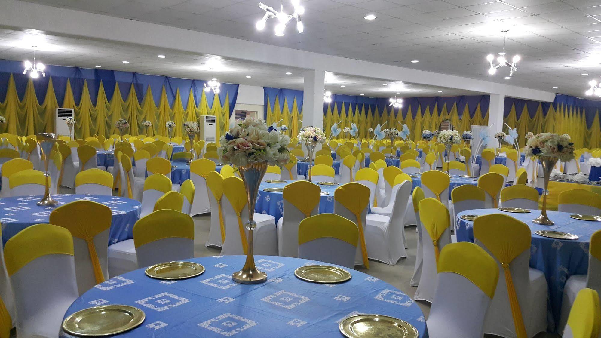 Tinapa Lakeside Hotel Calabar Exteriér fotografie